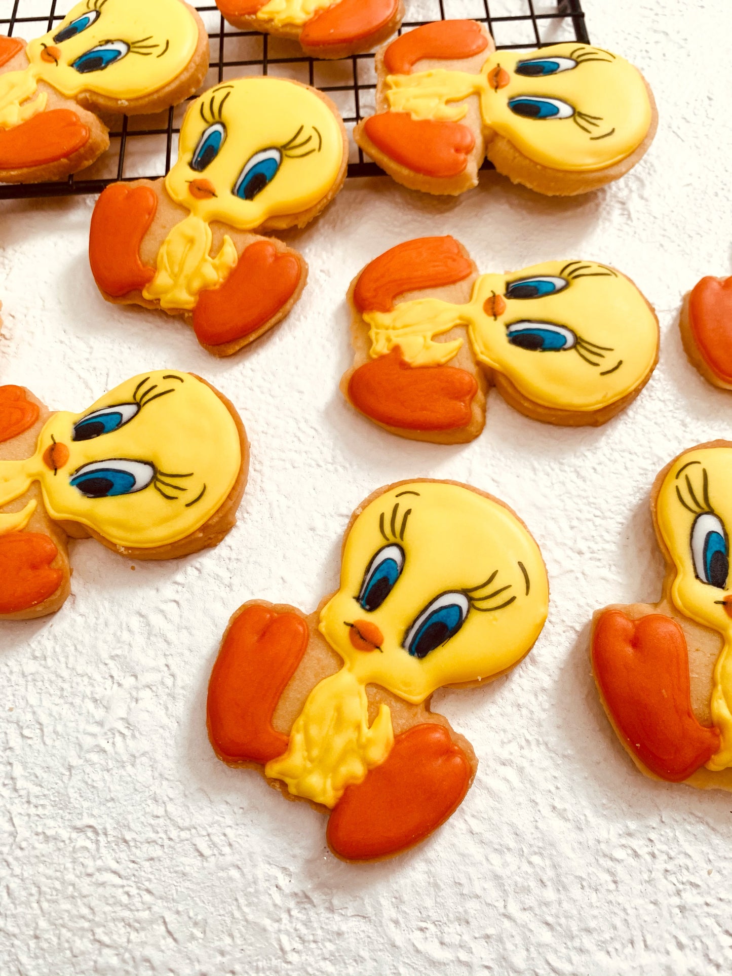 Tweety Themed Cookies