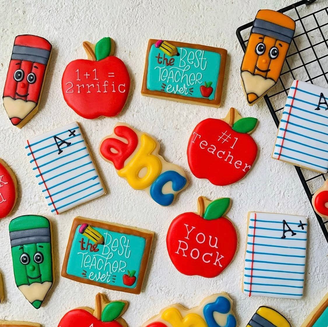 Teacher's Day Decorated Cookie Set - 3