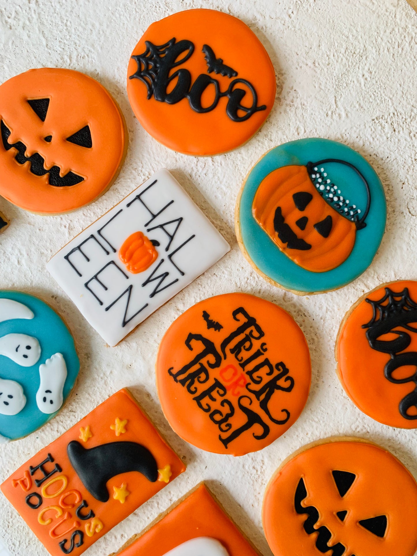 Halloween Cookie Set -4