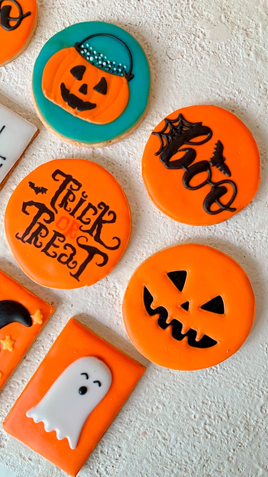 Halloween Cookie Set -4